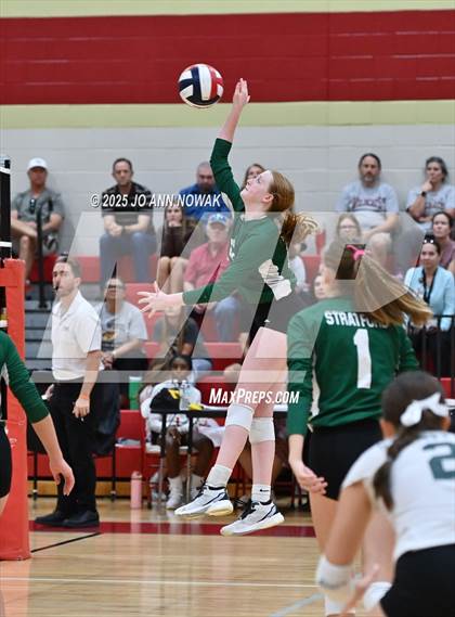 Thumbnail 3 in FR: Stratford @ Cypress Woods (A Teams) photogallery.