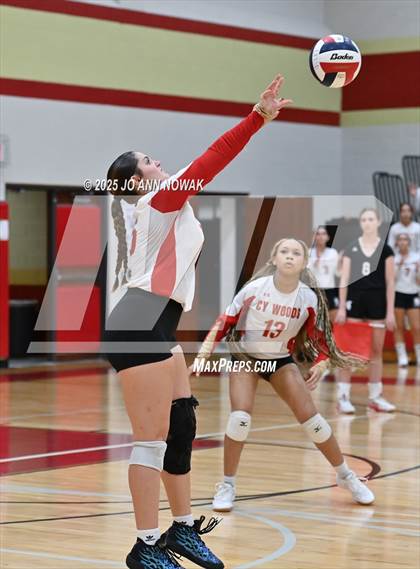 Thumbnail 2 in FR: Stratford @ Cypress Woods (A Teams) photogallery.