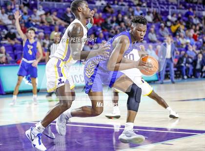 Thumbnail 1 in Montverde Academy vs Orlando Christian Prep (City of Palms Classic) photogallery.