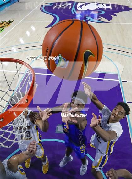 Thumbnail 3 in Montverde Academy vs Orlando Christian Prep (City of Palms Classic) photogallery.