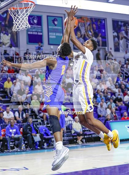 Thumbnail 3 in Montverde Academy vs Orlando Christian Prep (City of Palms Classic) photogallery.