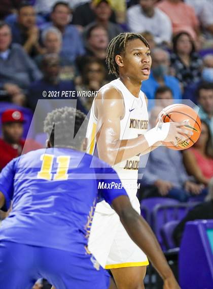 Thumbnail 1 in Montverde Academy vs Orlando Christian Prep (City of Palms Classic) photogallery.