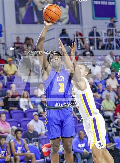 Thumbnail 1 in Montverde Academy vs Orlando Christian Prep (City of Palms Classic) photogallery.