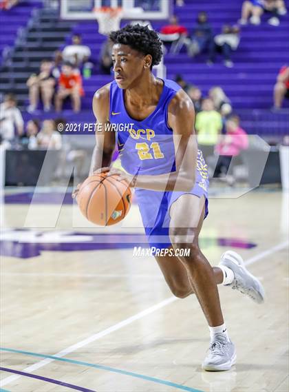 Thumbnail 2 in Montverde Academy vs Orlando Christian Prep (City of Palms Classic) photogallery.