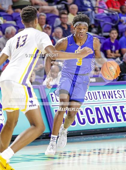 Thumbnail 1 in Montverde Academy vs Orlando Christian Prep (City of Palms Classic) photogallery.
