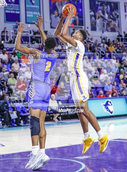 Thumbnail 2 in Montverde Academy vs Orlando Christian Prep (City of Palms Classic) photogallery.