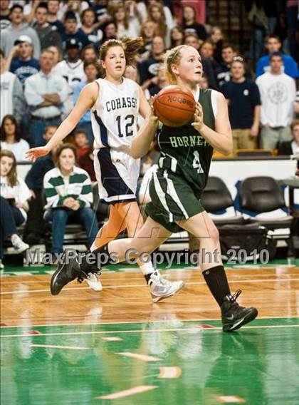 Thumbnail 3 in Cohasset vs Manchester Essex (MIAA D4 Final) photogallery.