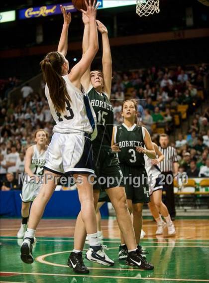 Thumbnail 3 in Cohasset vs Manchester Essex (MIAA D4 Final) photogallery.
