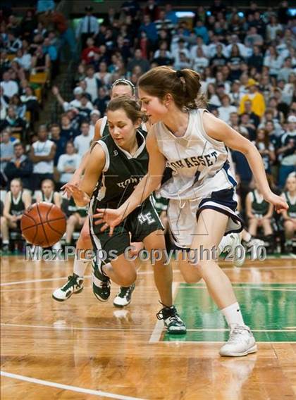 Thumbnail 3 in Cohasset vs Manchester Essex (MIAA D4 Final) photogallery.