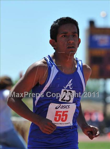 Thumbnail 3 in Sacramento Meet of Champions (Boys Track) photogallery.