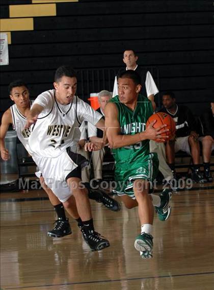 Thumbnail 3 in Westview vs. St. Joseph (Max Preps Holiday Classic) photogallery.