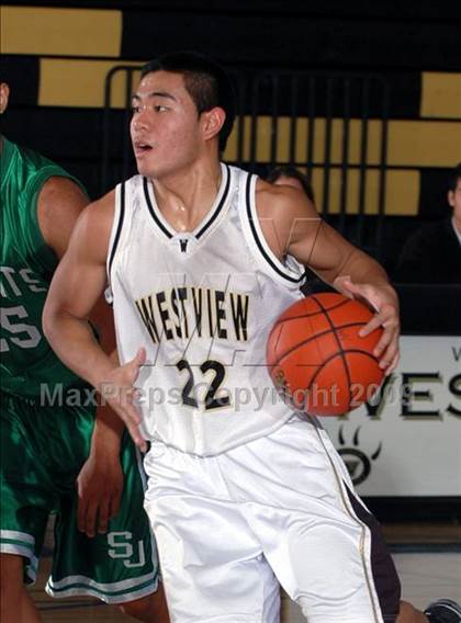 Thumbnail 2 in Westview vs. St. Joseph (Max Preps Holiday Classic) photogallery.