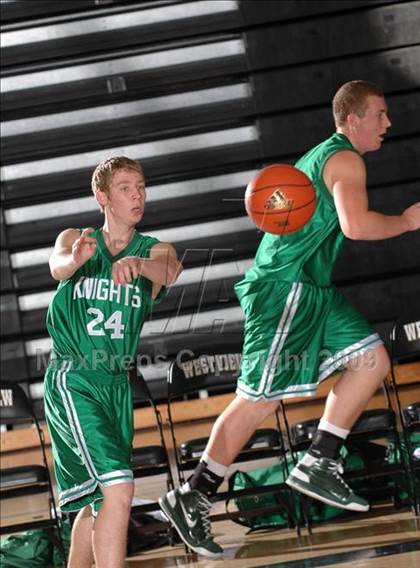 Thumbnail 3 in Westview vs. St. Joseph (Max Preps Holiday Classic) photogallery.
