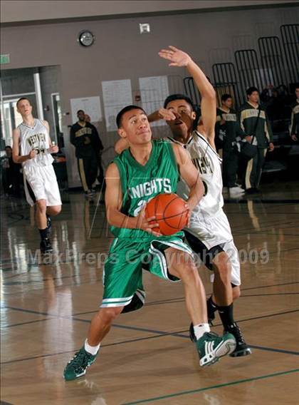 Thumbnail 3 in Westview vs. St. Joseph (Max Preps Holiday Classic) photogallery.