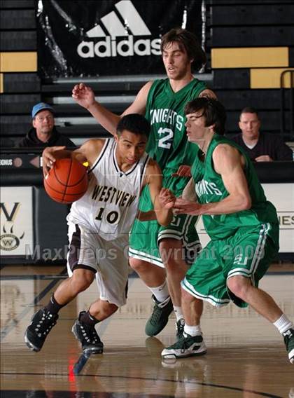 Thumbnail 2 in Westview vs. St. Joseph (Max Preps Holiday Classic) photogallery.
