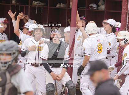 Thumbnail 2 in Point Loma vs. St. Francis (CIF SoCal Regional Division 3 First Round) photogallery.