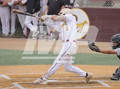 Thumbnail 1 in Point Loma vs. St. Francis (CIF SoCal Regional Division 3 First Round) photogallery.