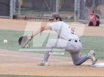 Thumbnail 2 in Point Loma vs. St. Francis (CIF SoCal Regional Division 3 First Round) photogallery.