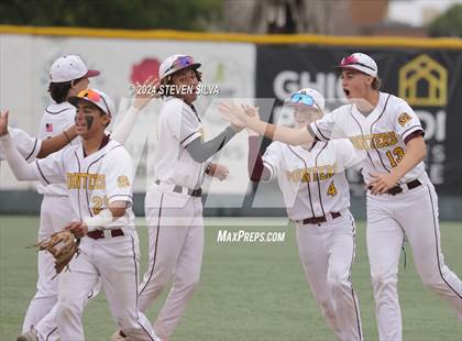 Thumbnail 2 in Point Loma vs. St. Francis (CIF SoCal Regional Division 3 First Round) photogallery.