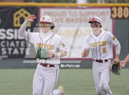 Thumbnail 2 in Point Loma vs. St. Francis (CIF SoCal Regional Division 3 First Round) photogallery.