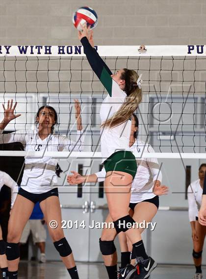 Thumbnail 3 in Archbishop Mitty vs. South (CIF State D2 Final) photogallery.