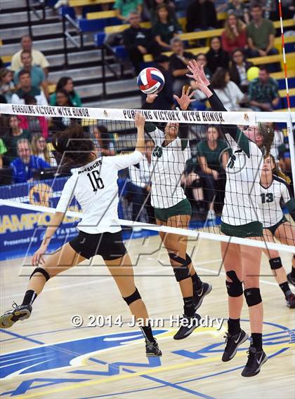 Thumbnail 2 in Archbishop Mitty vs. South (CIF State D2 Final) photogallery.