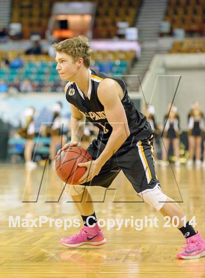 Thumbnail 1 in Fossil Ridge vs. Arapahoe (CHSAA Great 8) photogallery.