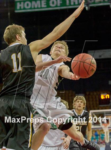 Thumbnail 3 in Fossil Ridge vs. Arapahoe (CHSAA Great 8) photogallery.