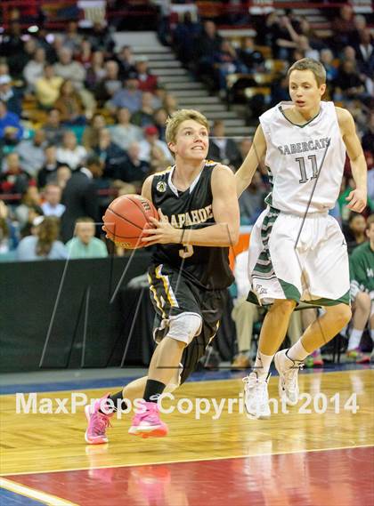 Thumbnail 2 in Fossil Ridge vs. Arapahoe (CHSAA Great 8) photogallery.