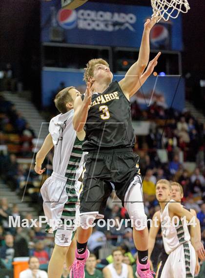 Thumbnail 3 in Fossil Ridge vs. Arapahoe (CHSAA Great 8) photogallery.