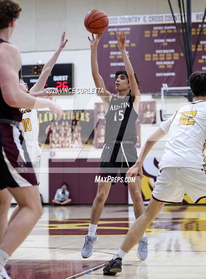 Thumbnail 3 in JV: Austin @ Dripping Springs photogallery.