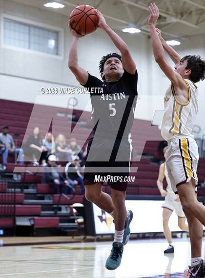 Thumbnail 3 in JV: Austin @ Dripping Springs photogallery.