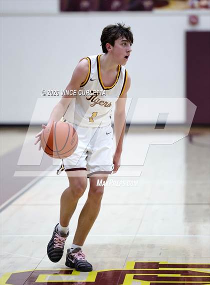 Thumbnail 2 in JV: Austin @ Dripping Springs photogallery.
