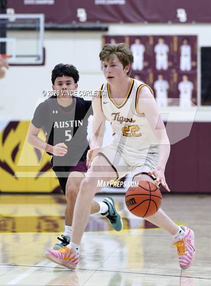 Thumbnail 3 in JV: Austin @ Dripping Springs photogallery.
