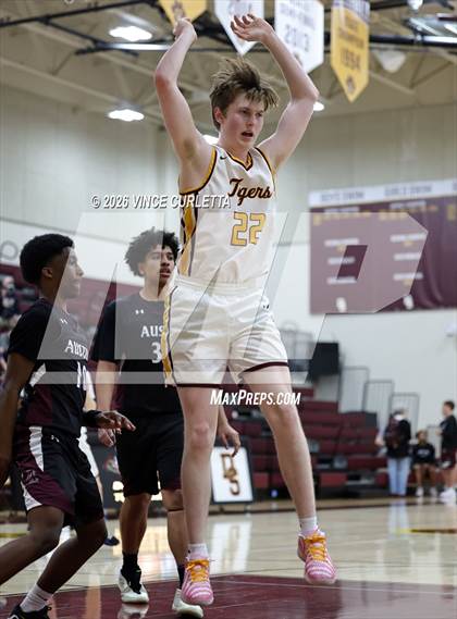 Thumbnail 2 in JV: Austin @ Dripping Springs photogallery.