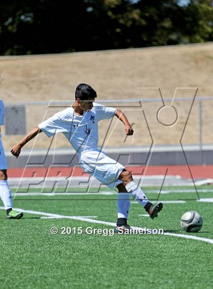 Thumbnail 2 in American Canyon vs. Del Oro (Summerhays Classic) photogallery.