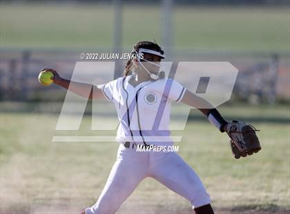 Thumbnail 2 in Borah @ Centennial photogallery.