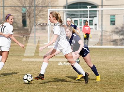 Thumbnail 1 in Arapahoe @ Columbine photogallery.