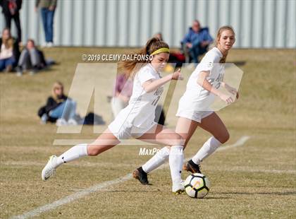 Thumbnail 2 in Arapahoe @ Columbine photogallery.