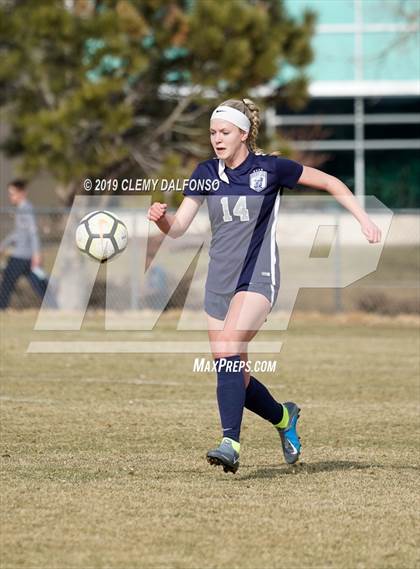 Thumbnail 1 in Arapahoe @ Columbine photogallery.