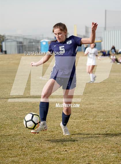 Thumbnail 1 in Arapahoe @ Columbine photogallery.