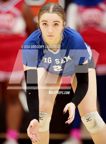 Thumbnail 1 in Sam Houston vs Haltom photogallery.