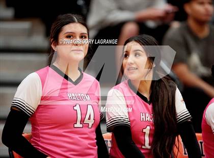 Thumbnail 1 in Sam Houston vs Haltom photogallery.