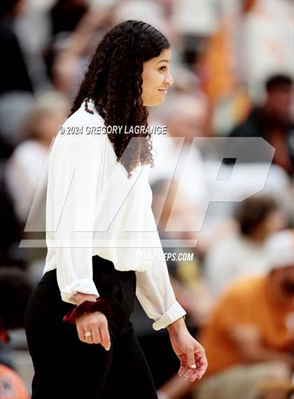Thumbnail 2 in Sam Houston vs Haltom photogallery.