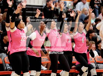 Thumbnail 3 in Sam Houston vs Haltom photogallery.