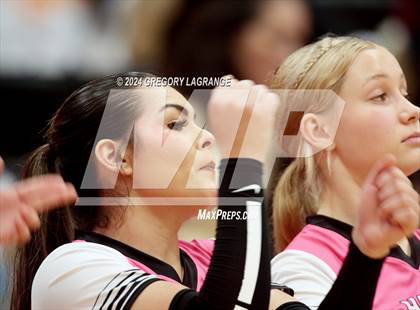 Thumbnail 3 in Sam Houston vs Haltom photogallery.