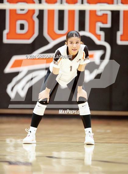 Thumbnail 3 in Sam Houston vs Haltom photogallery.