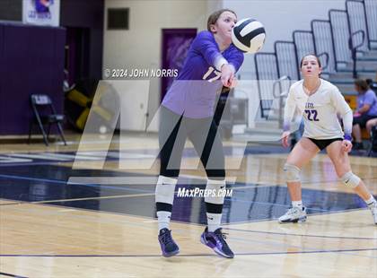 Thumbnail 2 in Norwell @ Leo photogallery.