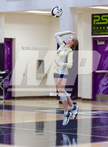 Thumbnail 1 in Norwell @ Leo photogallery.