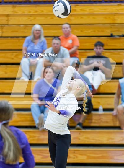 Thumbnail 2 in Norwell @ Leo photogallery.